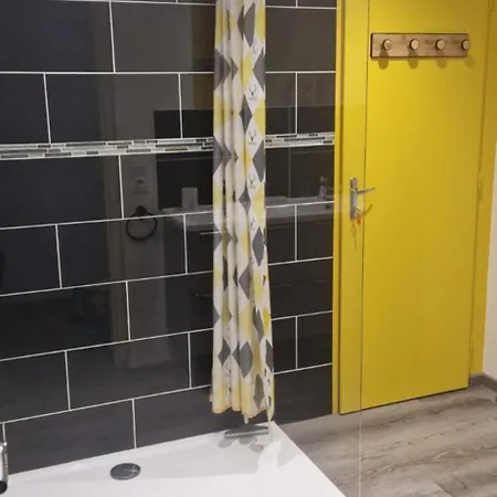 Entre 2 Jardin Drap Compris Et Barbecue * Sarlat