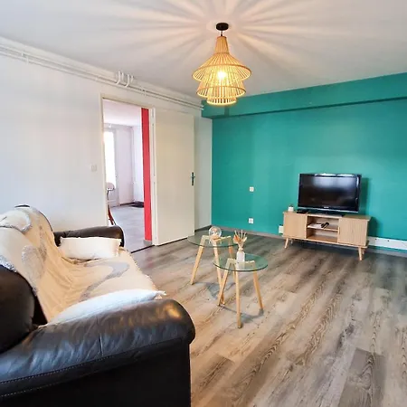 Entre 2 Jardin Drap Compris Et Barbecue Appartement