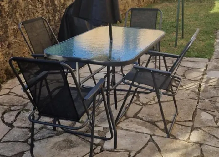 Entre 2 Jardin Drap Compris Et Barbecue *